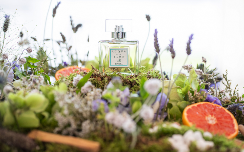 Il flotte un air d’été avec « Riviera », le nouveau parfum unisexe inspiré d’une journée à la mer ponctuée de vagues et de rires