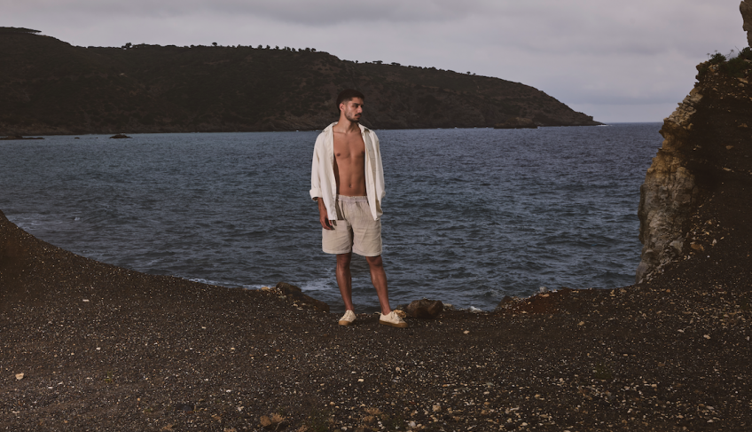 “Altrove”, il profumo legnoso maschile ispirato all’Isola di Montecristo